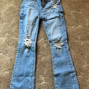 American Eagle Distressed Blue Jeans